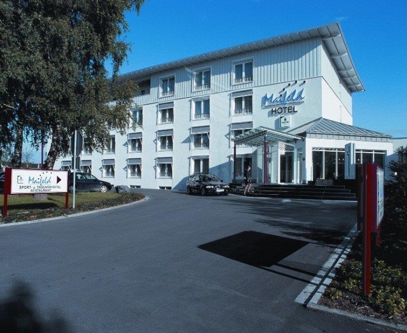 Maifeld Sport- Und Tagungshotel Верль Экстерьер фото