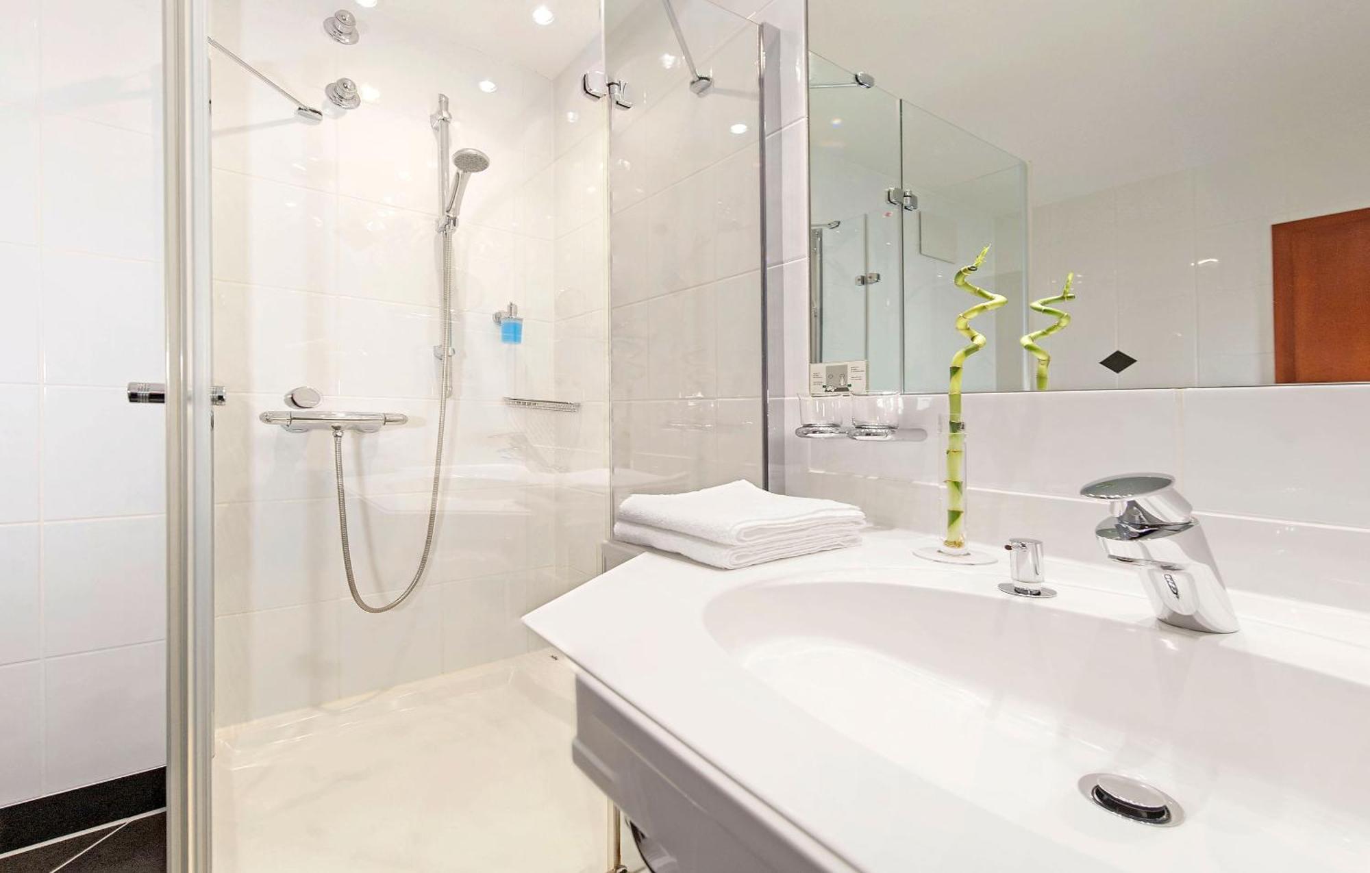 Maifeld Sport- Und Tagungshotel Верль Экстерьер фото