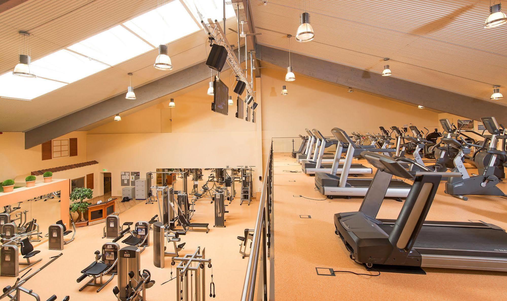 Maifeld Sport- Und Tagungshotel Верль Экстерьер фото